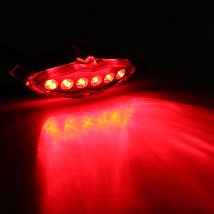 Universal φανάρι μοτοσυκλέτας 12V με 6 Led πορείας & φρένων