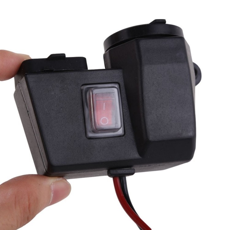 Διπλή υποδοχή USB 12V / 5V με αναπτήρα ρεύματος φορτιστής μοτοσικλέτας