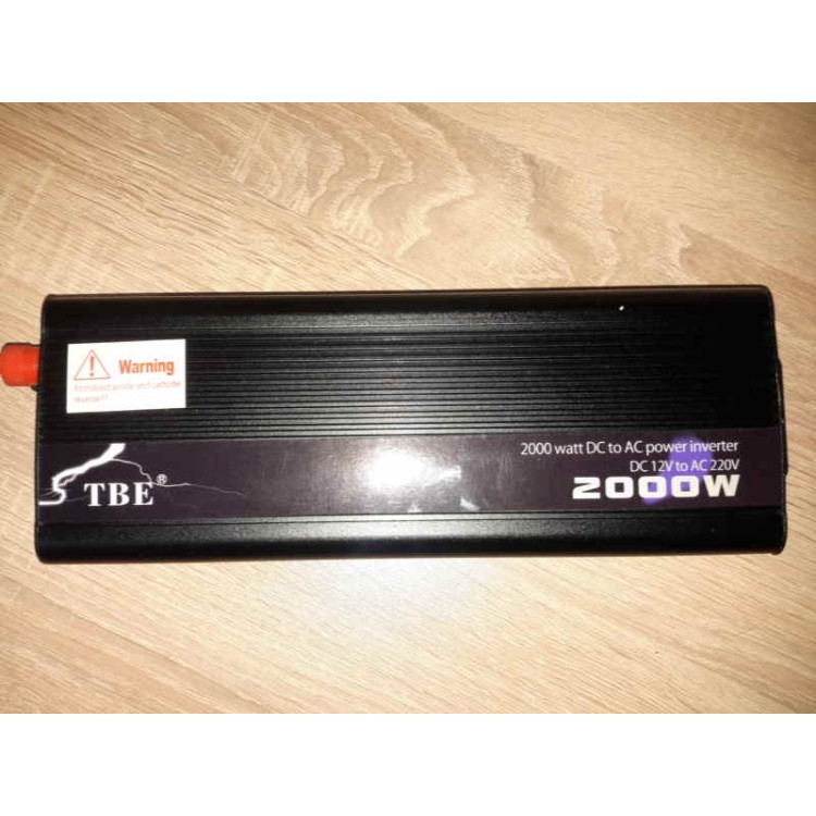 Inverter αυτοκινήτου από DC 12V σε AC 220V 2000w