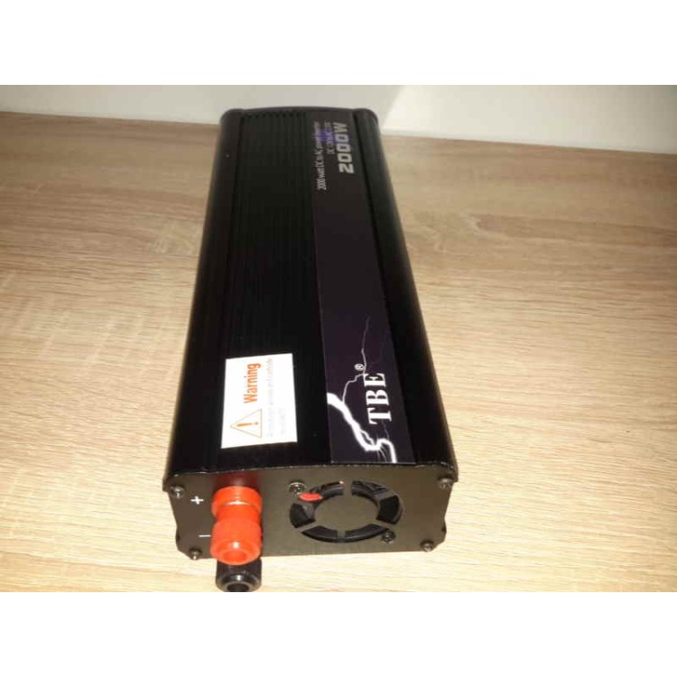 Inverter αυτοκινήτου από DC 12V σε AC 220V 2000w
