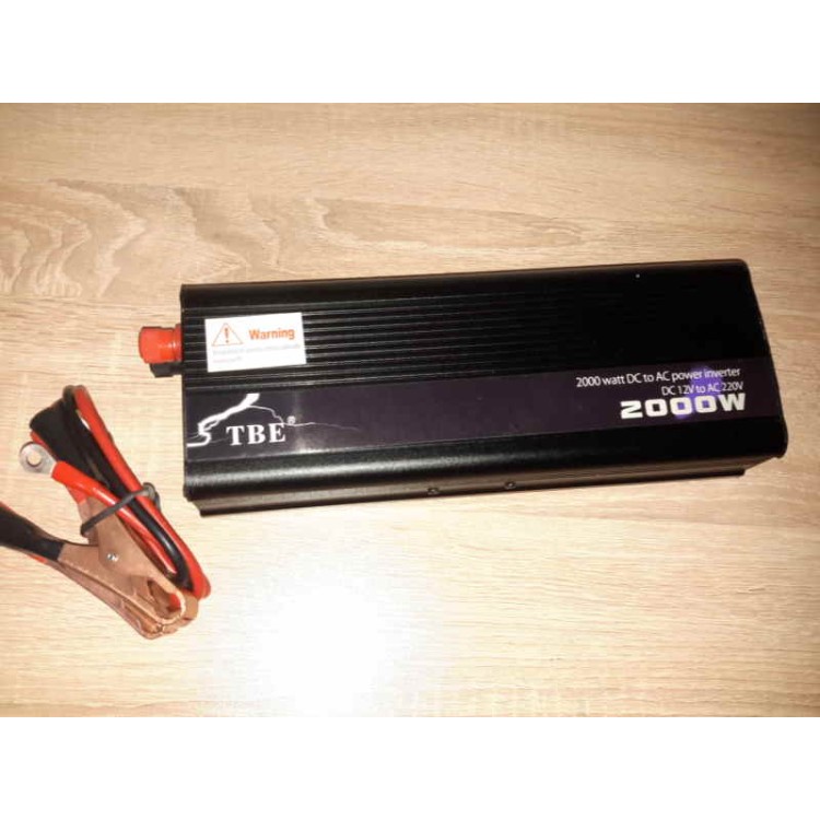 Inverter αυτοκινήτου από DC 12V σε AC 220V 2000w