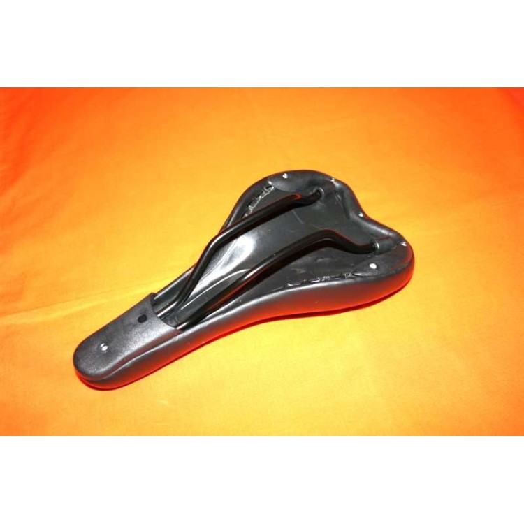 Αναπαυτική σέλα gel ποδηλάτου μαύρη