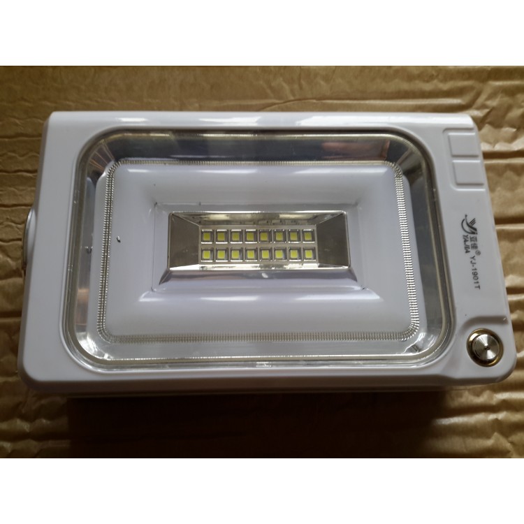 Σύστημα ηλιακής ενέργειας με επαναφορτιζόμενη μπαταρία 2200mAh